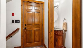 8 Miltimore Rd, Antrim, NH 03440