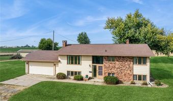 71 Railroad St, Atkins, IA 52206