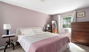 19 Narragansett Ave, Glocester, RI 02814