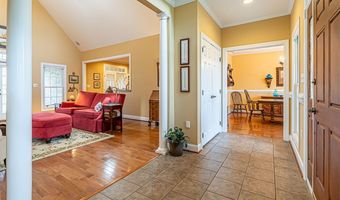21030 Skyward Dr, Abingdon, VA 24211