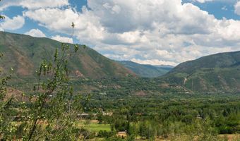 691 Pfister Dr, Aspen, CO 81611