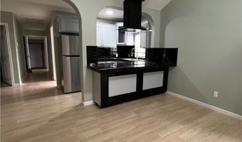205 W 3rd St, Alice, TX 78332