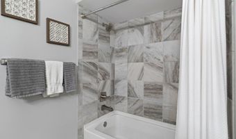 8032 Lancelot Dr, Anderson Twp., OH 45244