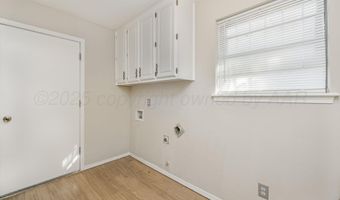 7504 ELMHURST Dr, Amarillo, TX 79121