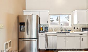 192 Candlelight Mdw, Big Sky, MT 59716