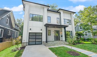 112 N HIGHLAND St, Arlington, VA 22201