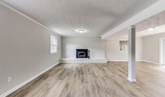 2403 SHERWOOD HALL Ln, Alexandria, VA 22306