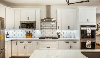 336 Somerset Dr, Appomattox, VA 24522