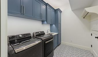 403 N SHORE Dr, Anna Maria, FL 34216