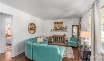 16 Oteen Church Rd, Asheville, NC 28805
