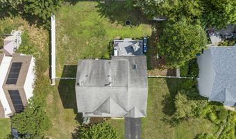 4 Cannonball Dr, Barnegat, NJ 08005