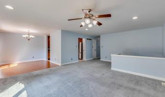 292 Brightfield Dr, Ballwin, MO 63021