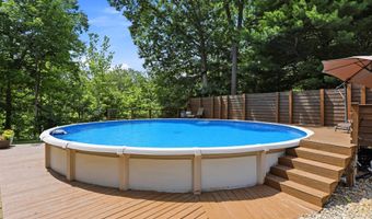 1954 Lakeview Dr, Avon, IN 46123