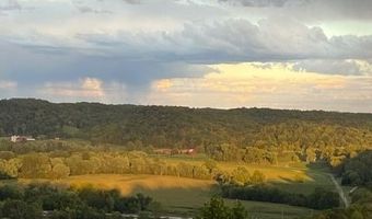 18999 River Rd, Athens, OH 45701