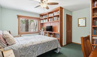 22665 W DEPOT St, Antioch, IL 60002