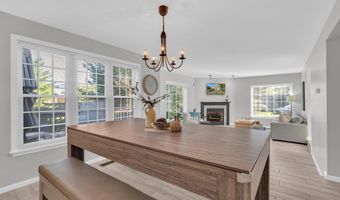 21178 WILDFLOWER Sq, Ashburn, VA 20147