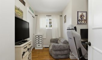 137 Edgewood Dr, Bedford, IN 47421