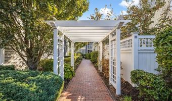 20 Narragansett Ave 602, Narragansett, RI 02882