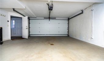 3976 Post Rd, Warwick, RI 02886