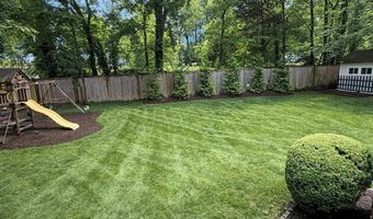 4003 KLOMAN St, Annandale, VA 22003