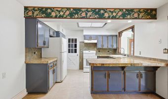 2807 S Grade Rd, Alpine, CA 91901