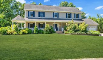 563 Vanderbilt Ave, Bayville, NJ 08721