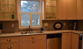418 Fifth Ave, Belmar, NJ 07719