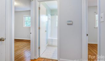 352 Cedar Ln, Arden, NC 28704