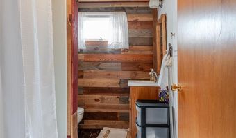 508 Circle Dr E, Cody, WY 82414