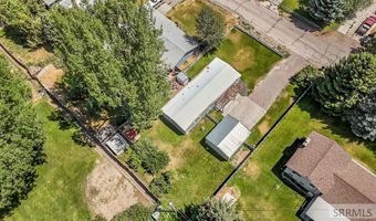 135 Parker Ave, Blackfoot, ID 83221