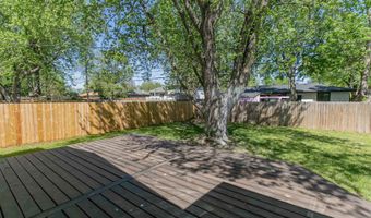 1612 Northridge Rd, Beatrice, NE 68310