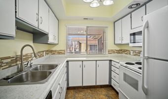 305 PEACH G, Bountiful, UT 84010