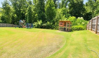 415 S CHINKAPIN Dr, Atoka, TN 38004