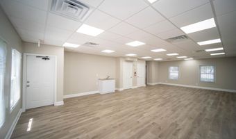 7330 MCWHORTER Pl 7330B, Annandale, VA 22003