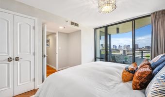 1525 Wilder Ave 901, Honolulu, HI 96822