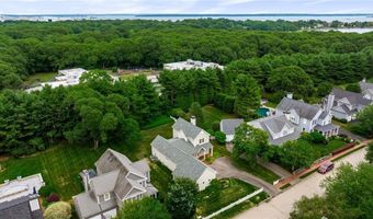 200 Wickford Point Rd, North Kingstown, RI 02852