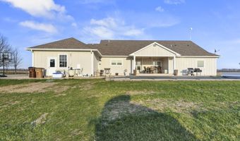 18915 BOGGS Rd, Virden, IL 62690