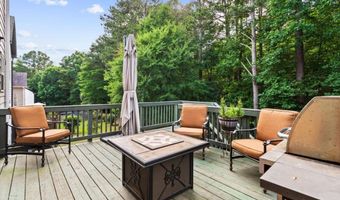 1267 Clear Stream Rdg, Auburn, GA 30011