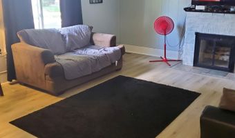 709 S Indiana Ave, Auburn, IN 46706