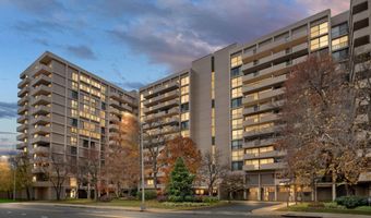 4141 N HENDERSON Rd 702, Arlington, VA 22203