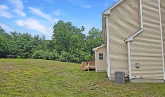 48 Meadow Brook Rd, Brookfield, CT 06804