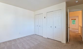 128 Ponds View Dr, Ann Arbor, MI 48103