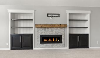 4537 W Black Oak Cir, Angola, IN 46703