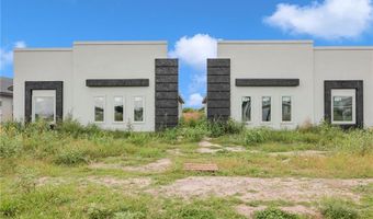 911 13th St, Alamo, TX 78589