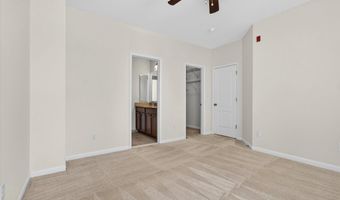 24620 BYRNE MEADOW Sq 300, Aldie, VA 20105