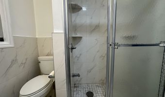 79 W 52ND St 2, Bayonne, NJ 07002