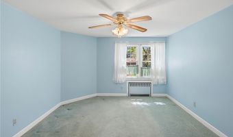 15 Valley View Dr, Cumberland, RI 02864