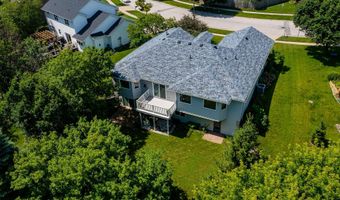 4518 Hemingway Dr, Ames, IA 50014