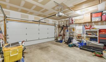 39 Newport St, Barnegat, NJ 08005