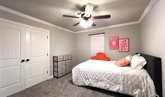 701 Lampton Ln, McAlester, OK 74501